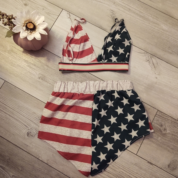 COPY - Mi Dresspo Flag bathing suit NWOT - Picture 2 of 2